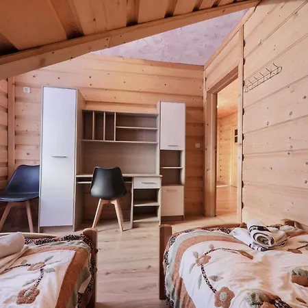 Grota Zbojnicka I Bed & Breakfast Gliczarow