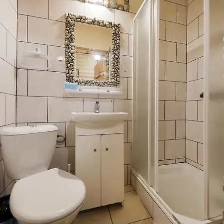 Grota Zbojnicka I Bed & Breakfast