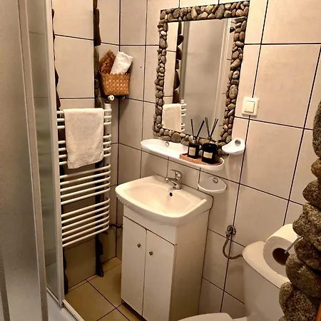 Grota Zbójnicka Nocleg ze śniadaniem