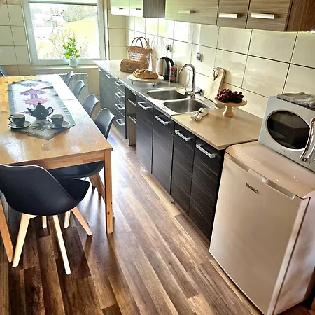 Bed & Breakfast Grota Zbojnicka I *